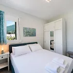 Apartamento Gerakofolia *