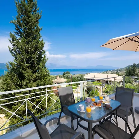Appartamento Gerakofolia-villa